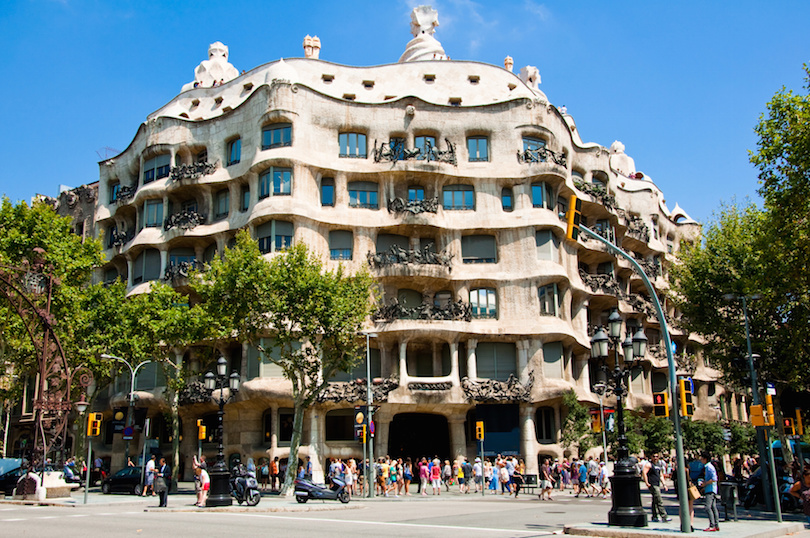 La Pedrera v katalánské architektuře Antoni Gaudi. Barcelona.